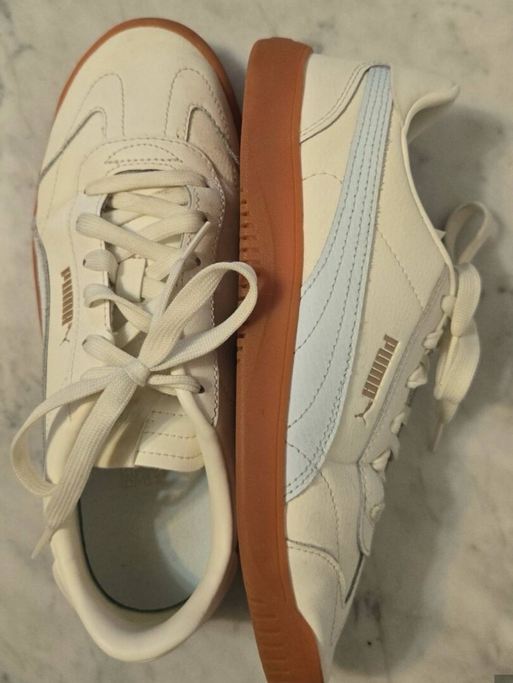 Puma White Sneakers with Light Blue Stripe and Gum Sole 8 - Picture 10 of 10
